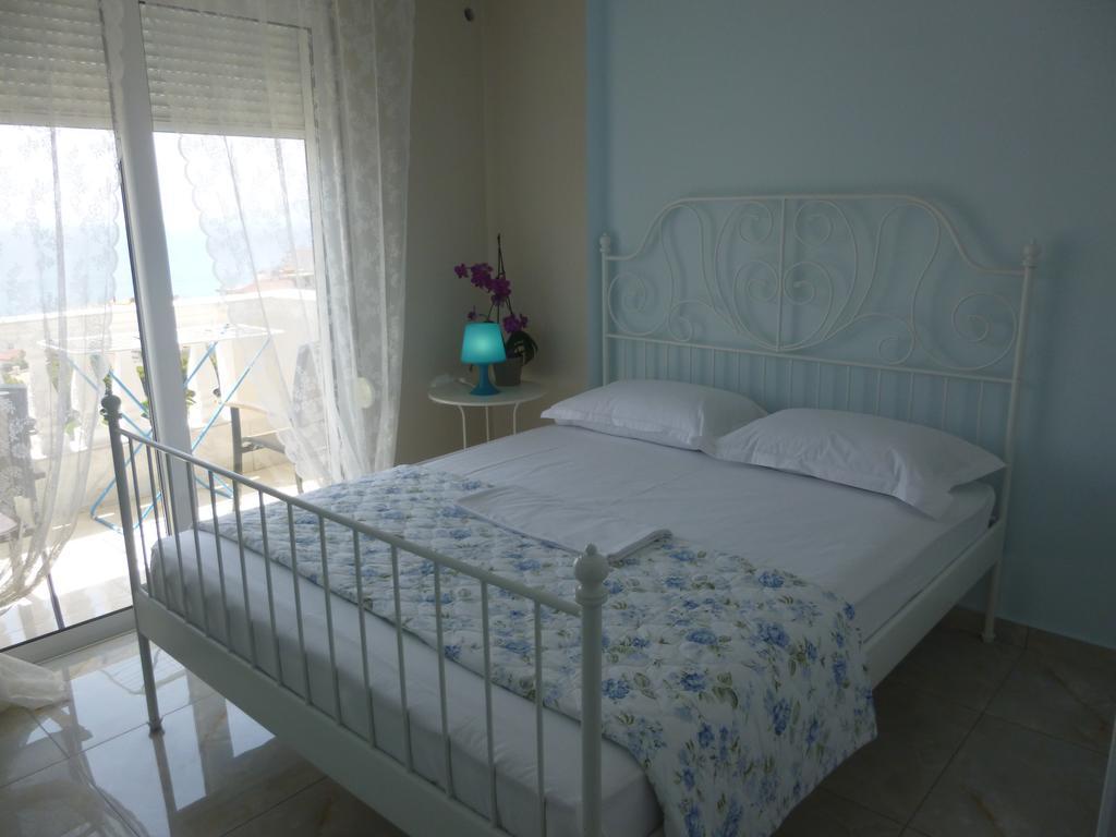 Amarilis Luxury Apartment Sarande Bilik gambar