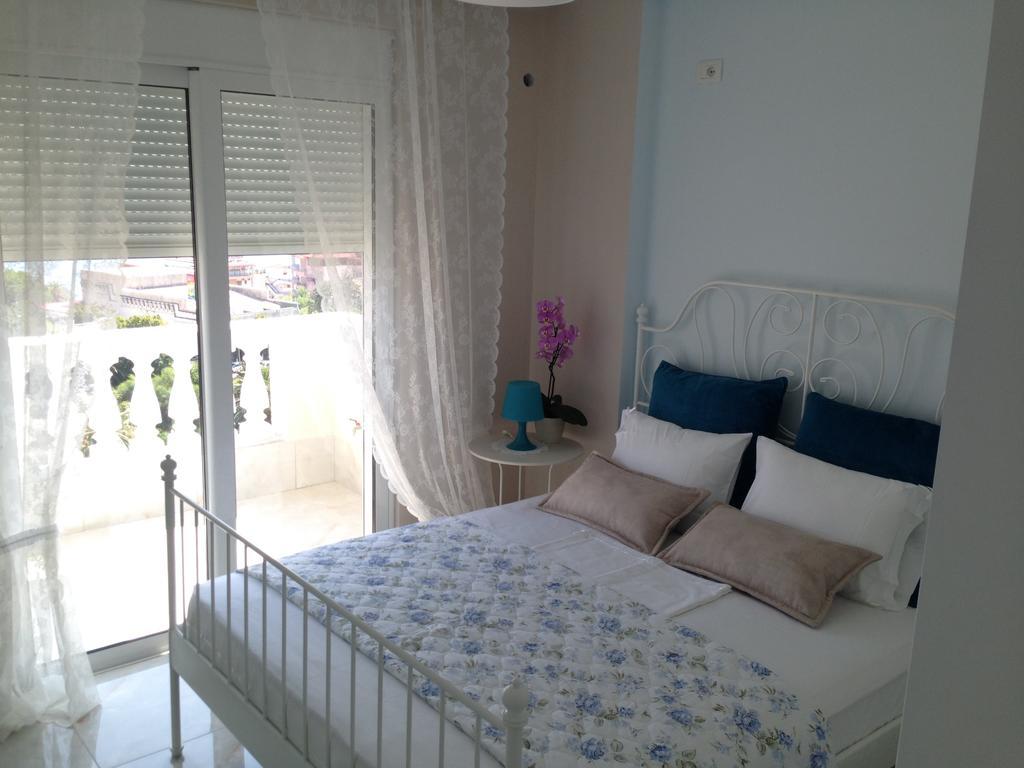 Amarilis Luxury Apartment Sarande Bilik gambar